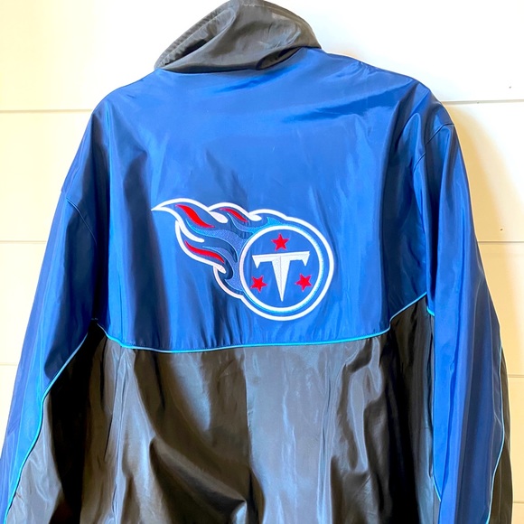 Bomber Jacket - Picture 2 of 3